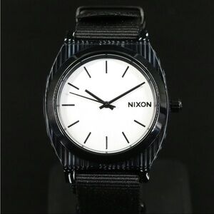 NIB NIXON TIME TELLER ACETATE QUARTZ WRISTWATCH